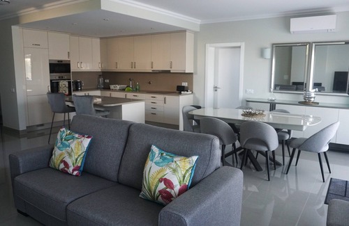 Funchal Villa | Impressive 4 Bedroom Villa at Boavista Golf Resort, Lagos