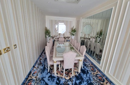 Lusail Villa | Elegant 5-Bed Villa with Private Pool for Memorable Getaways