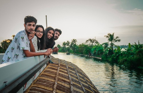 Anantha Narayanapuram Boat Rental | Pet-Friendly 5-Bedroom Boathouse with Open Deck Retreat
