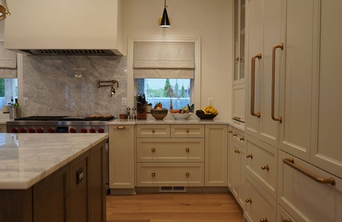 Berkley House | Luxury 5-bedroom house in charming Royal Oak with hot tub and steam sauna