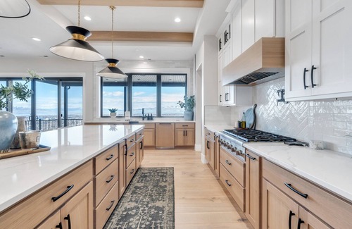Provo House | Luxury 5-bedroom retreat with pool, game room, indoor court & theater near BYU
