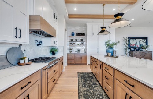 Provo House | Luxury 5-bedroom retreat with pool, game room, indoor court & theater near BYU