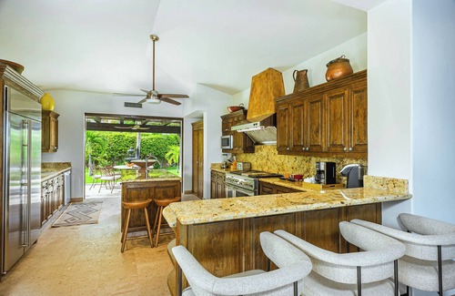San Jose del Cabo Villa | Exceptional Ocean View Casa de las Risas with Pool & Gym