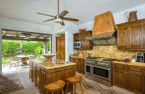 San Jose del Cabo Villa | Exceptional Ocean View Casa de las Risas with Pool & Gym
