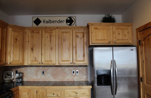 Winter Park House | Exquisite 5BR Retreat with Spa Near WP Ski Resort