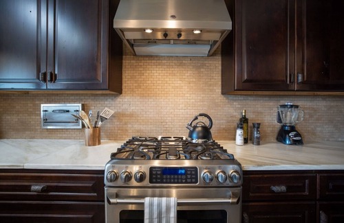 Monte De Paz House | Experience Majestic Scottsdale Villa with Heated Pool & Golf