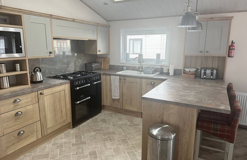 New Forest District Cabin | Family-Friendly Lodge in the Heart of New Forest Adventure