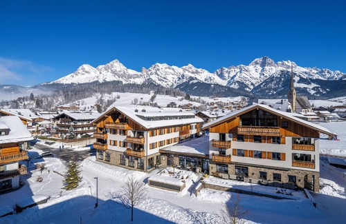 Maria Alm am Steinernen Meer Apartment | Elegant 6-8-Person Penthouse at Landal Resort Maria Alm