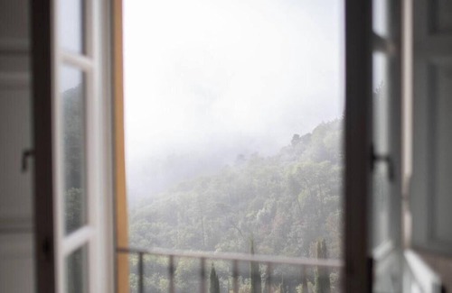 Cascine-La Croce Villa | Elegant 6-Bed Tuscan Villa with Pool Near Lucca