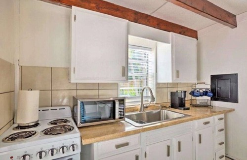 Boynton Beach House | Elegant 6 Bedroom Mini Resort with Pool in Tropical Paradise
