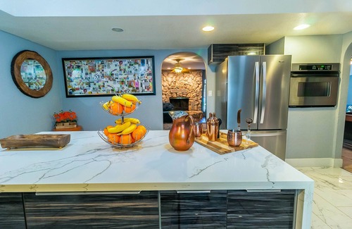 Paradise House | Elegant 6-Bedroom House with Heated Indoor Pool