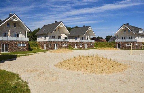 Dwergte House | Elegant Bungalow for 6 at Landal Dwergter Sand Park