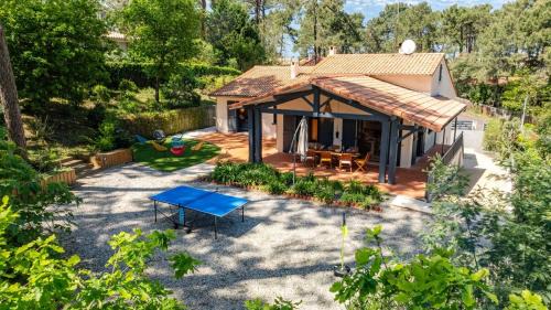 Piraillan Villa | Luxury 6BR Villa with Heated Pool, Playground, Garden