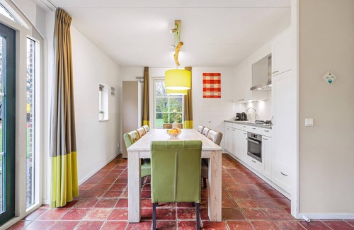 Ees House | Luxury 8-person children's farmhouse in the holiday park Landal Het Land van Bartje
