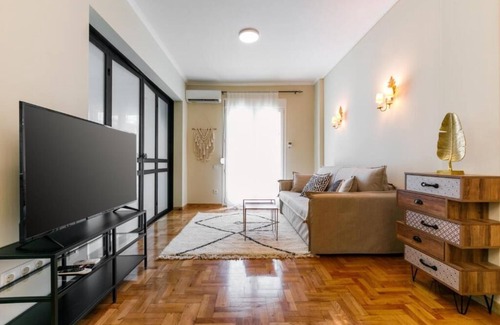 Thessaloniki City Centre Apartment | Luxury A by OTOTO