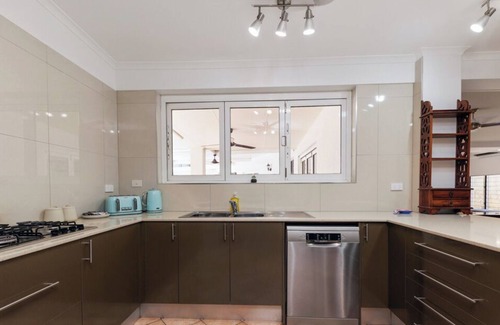 Parap House | Luxury Abode, Perfect for Families