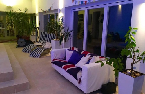 Macclesfield Cottage | Elegant Stay with Pool in Henbury, Macclesfield