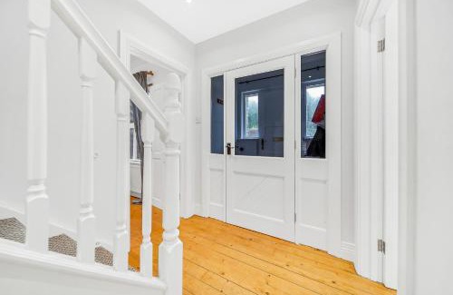 Rathmullan House | Family-Friendly Retreat with Games Room for 10 Guests
