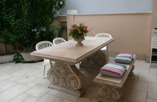 Riou - Petit Juas - Av de Grasse Apartment | Elegant Ocean View Apartment with Pool & Breakfast Included