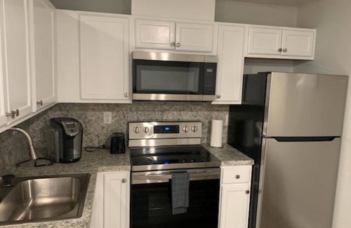 Alvin Apartment | All-Inclusive Apartments with Pet-Friendly Amenities
