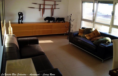 Melenara Apartment | Cozy Loft Apartment with Sea Views and Child-Friendly Amenities
