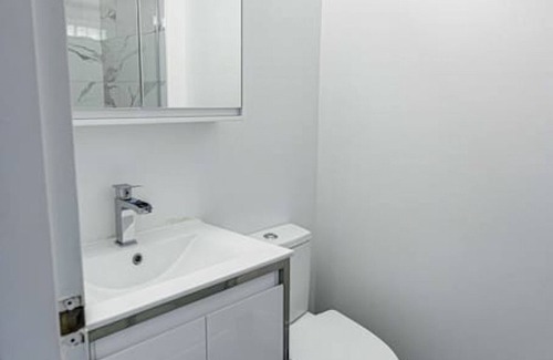 Saint-Jean-Baptiste Apartment | Discover Comfort in the Heart of the City Center!