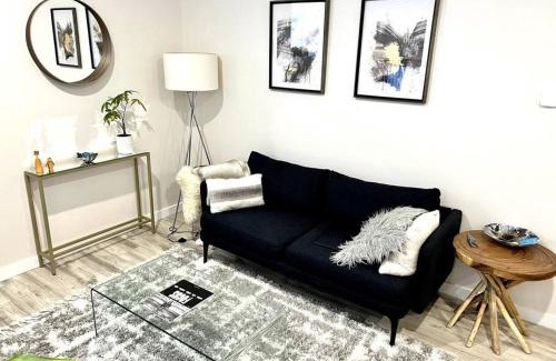 Wanskuck Apartment | Cozy 1 Bed Condo in the Heart of Providence - Breakfast Included