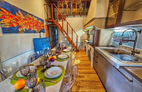 Duomo Apartment | Elegant Apartment with Sauna Steps from Duomo, Rated 10/10