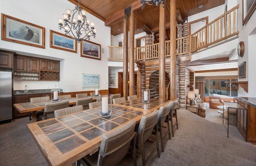 Salt Lake Mountain Resorts House | Experience Comfort and Style Near the Hot Tub Getaway