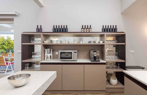 Rezanci Villa | Modern Villa with Pool and Spa for an Unforgettable Stay