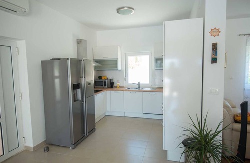 Slatine Villa | Modern Villa with Private Pool and Spa - Rated 10/10