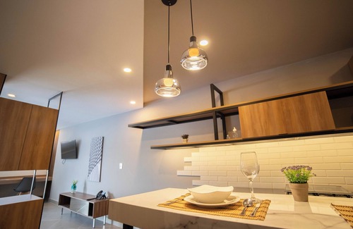 San Andres Cholula Apartment | Stylish Loft in Missum with Spa and Family Amenities