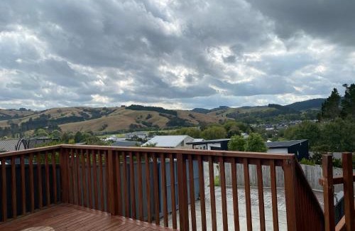 Helensville House | Luxury and nature view stay