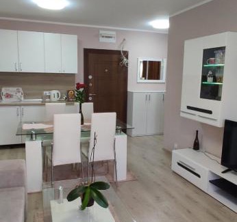 rajon Vrabnitsa Apartment | Stylish Apartment Near Obelya Metro - Guest Rated 9.5/10