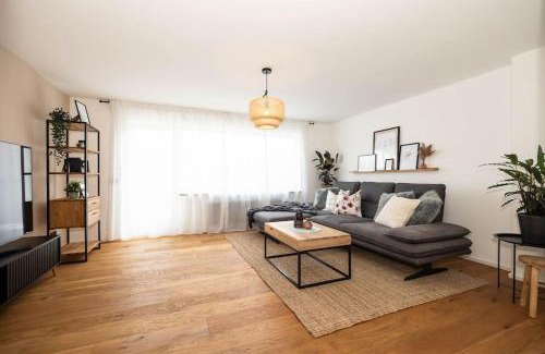 Busingen am Hochrhein Apartment | Elegant Apartment on the Rhein - Rated 9.7/10 & Pet Friendly