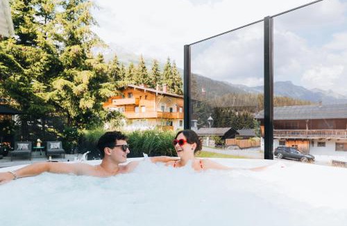 Sankt Anton am Arlberg Apartment | Oceanfront Apart Sailers: 4-Star Stay with Spa & Views