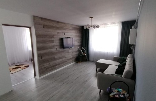 Campulung Apartment | Inviting Apartment in Câmpulung for Family Getaways