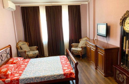 Omsk Apartment | Elegant Apartments on Maslennikova 58 - Guest Rated 10/10