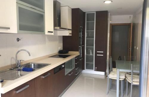 Odivelas Apartment | Elegant Colinas do Cruzeiro ApartHotel with Family Amenities