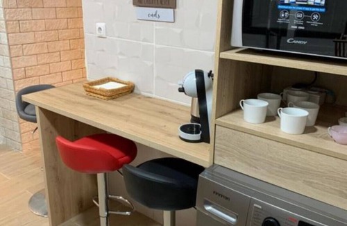 Alicante Apartment | Seaside Retreat with Spa & Kid-Friendly Amenities