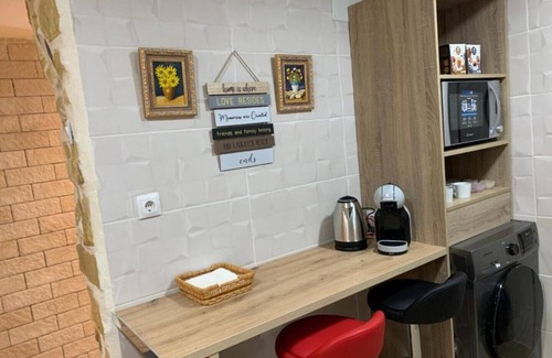 Alicante Apartment | Seaside Retreat with Spa & Kid-Friendly Amenities