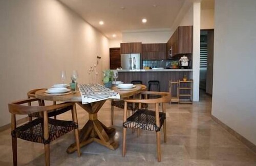 San Jose del Cabo Apartment | Elegant Apartment with Pool, Gym, and Barbecue in San Jose del Cabo