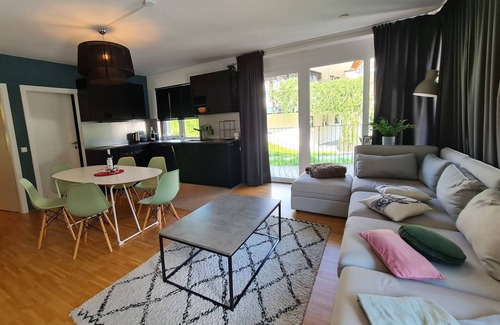 Reichenau Apartment | Luxury apartment with stunning mountain view