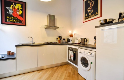 Castello Apartment | Elegance Steps from Piazza San Marco - 10/10 Guest Rated Stay