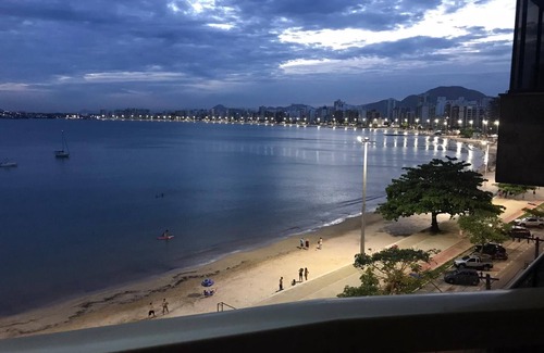 Praia do Morro Apartment | Elegant Apartment with Ocean View Near Praia do Morro