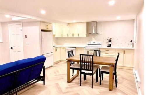 Port Elgin Apartment | Beachside Apartment with Pet-Friendly Amenities