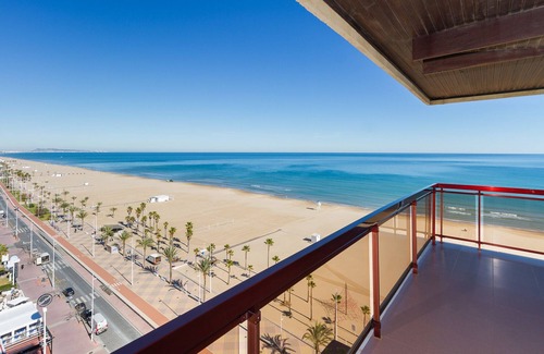 Grau i Platja Apartment | Oceanfront Apartment 11: Breathtaking Sea Views Await