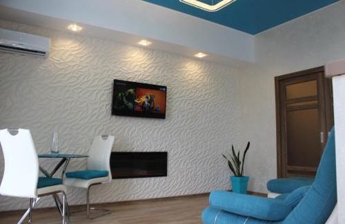 Petrovskoye Apartment | Stylish Apartment in Downtown, Steps from River Esplanade
