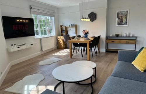 Letchworth Apartment | Elegant Apartment in Letchworth - Guest Rated 9.7/10