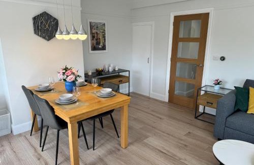 Letchworth Apartment | Elegant Apartment in Letchworth - Guest Rated 9.7/10